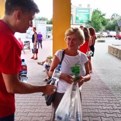 Upały 2018 - z pomocą przyszli działacze SLD